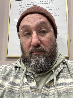 Grant  is looking for a Room / Studio in New York